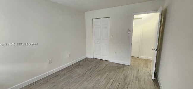 Photo - 1 NE 78th St Unidad A