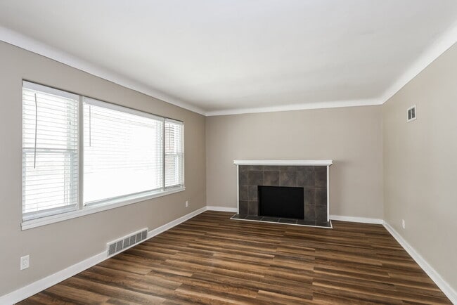 Photo - 25 Claire Dr