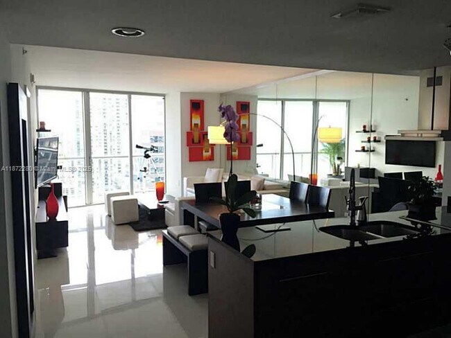 Photo - 495 Brickell Ave Unit 3709