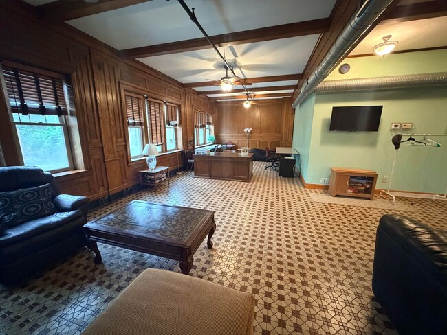 Photo - 1425 5th Ave Unit Apt 2