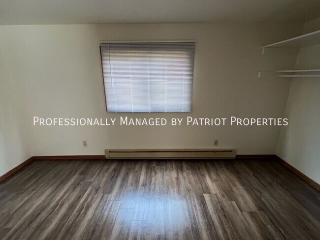 Photo - 1722 Onsgard Rd Unit 3