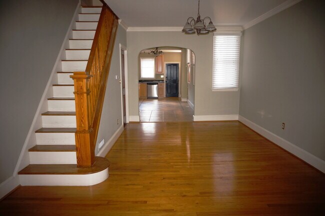 Photo - 1110 S Bouldin St