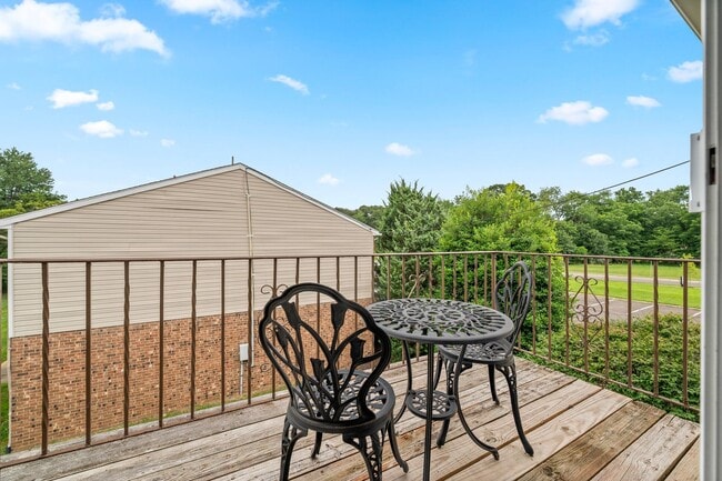 Photo - Metropolitan Runnemede