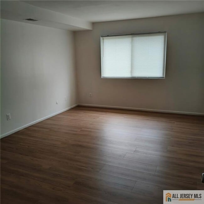 Photo - 78 College Dr Unidad 78