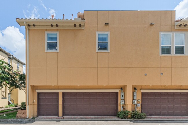 Photo - 9 Laurelwood Dr