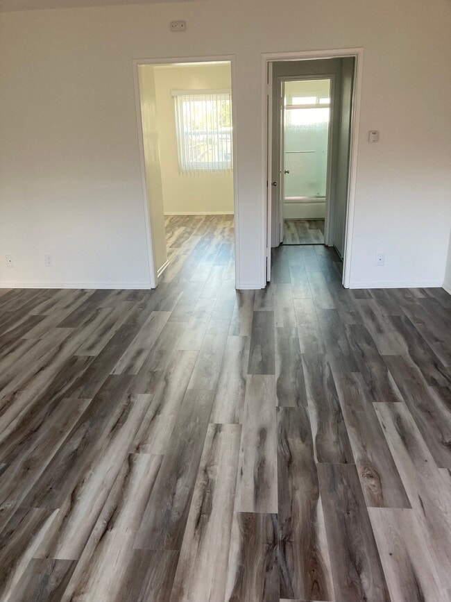 Photo - 10535 National Blvd Unit 6