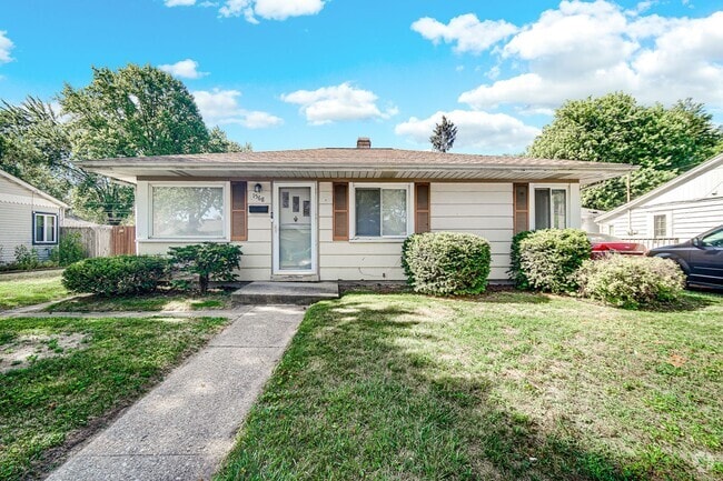 Building Photo - 3 Bedroom 1 Bathroom House for Rent!