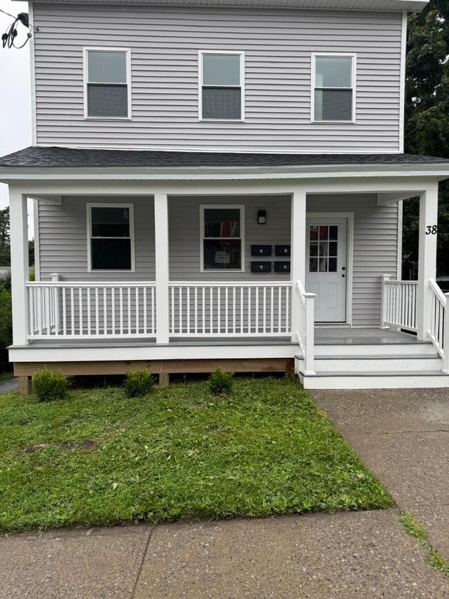 Photo - 38 Corlies Ave