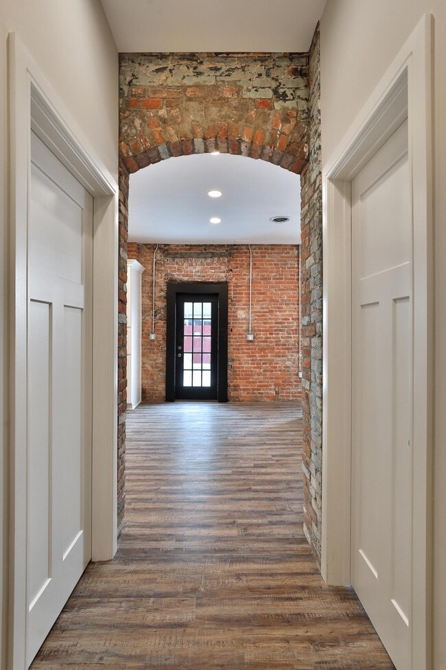 Photo - 370 S Washington Ave Condo