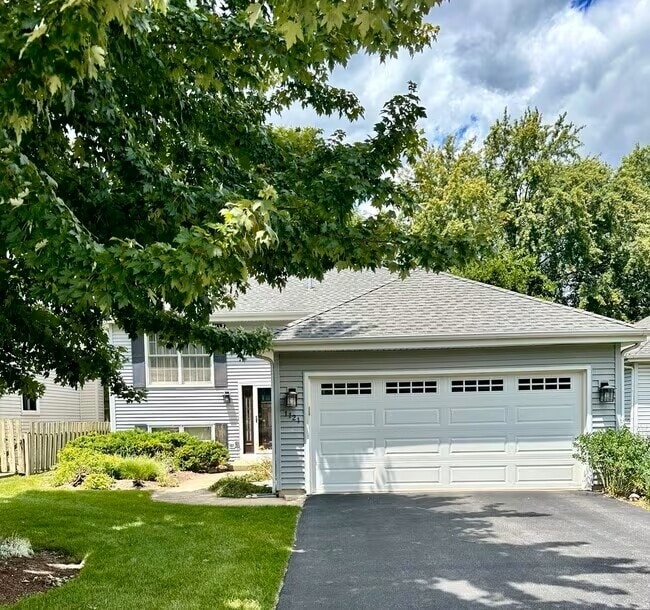 Photo - 1121 Needham Rd