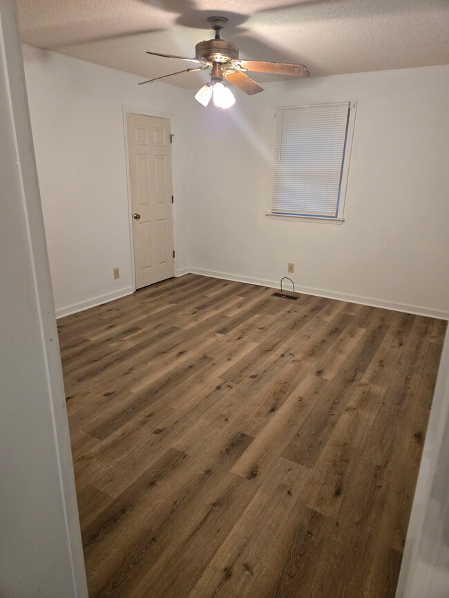 Bedroom 4 - 2704 Drewry Ln