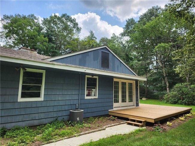 Photo - 35 Sylvan St