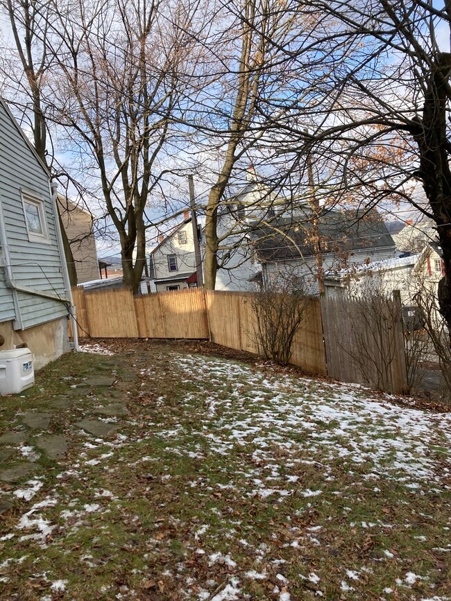 Photo - 616 Montclair Ave