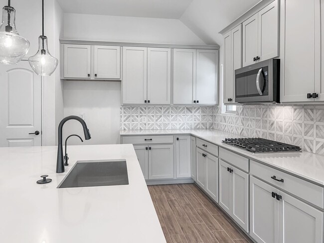 Photo - New Braunfels New Build with Office Flex Room & Designer Finishes