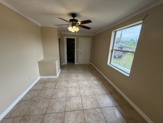 Photo - 3344 Soutel Dr