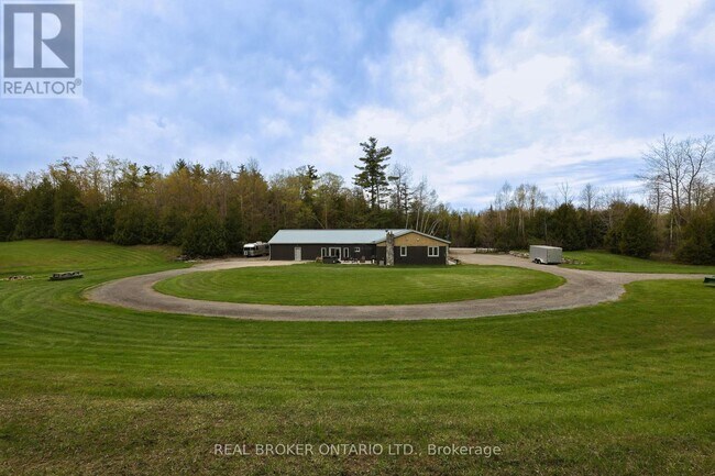 Photo - 4589 Watson Rd S