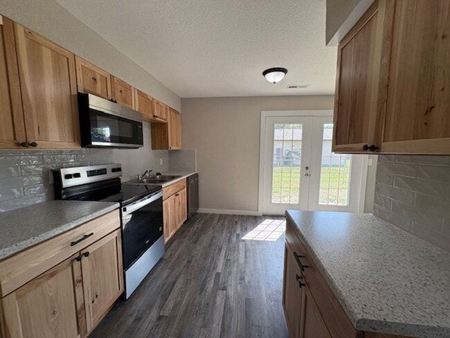 Photo - Beautifully Updated 2-Bedroom Duplex with ...
