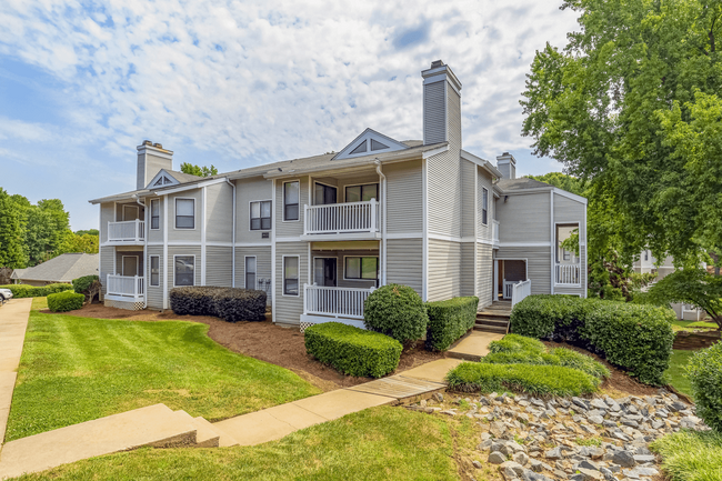 Photo - Bridges at Mallard Creek Apartment Homes