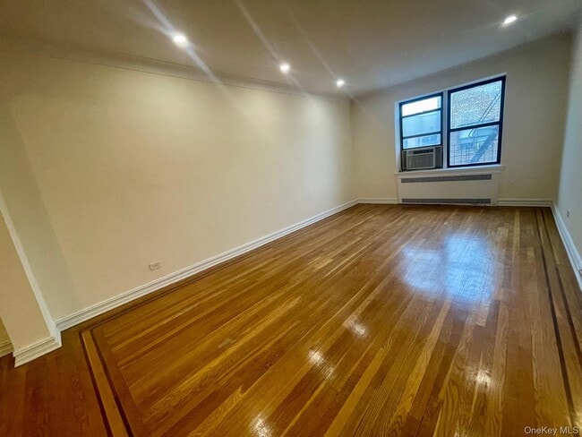 35-35-35-75 75th St Unit 625