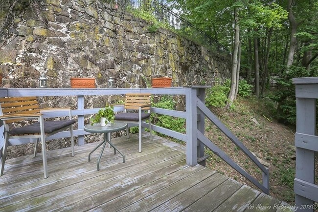 Photo - 2 Wolcott Park