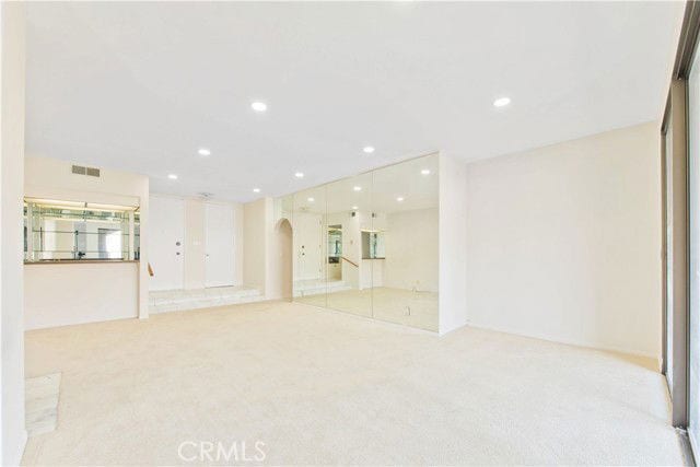 Photo - 5340 Yarmouth Ave