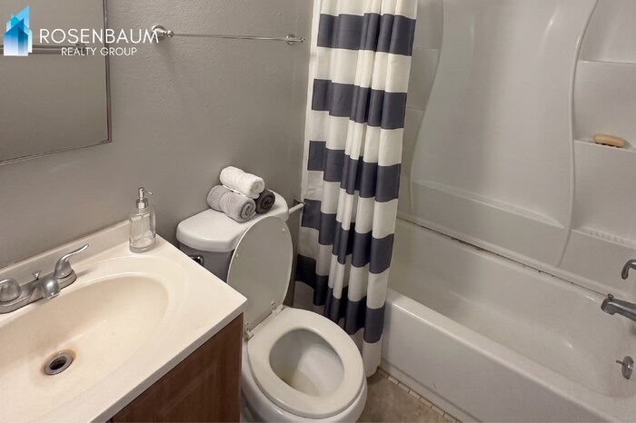 Photo - 1728 E 6th Ave Unit 1728