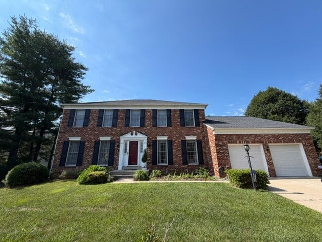 Building Photo - SPACIOUS SF HOME IN GERMANTOWN