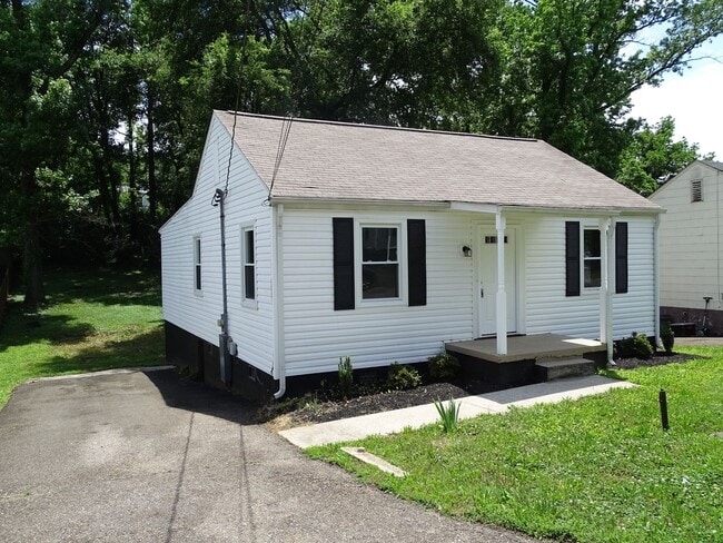 Photo - 2 Bedroom 1 Bathroom in South Knoxville