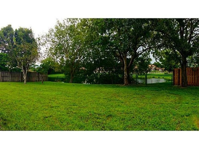 Photo - 15821 E Wind Cir