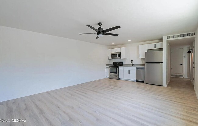 Photo - 1040-1044 N 7th Ave Unit 1040