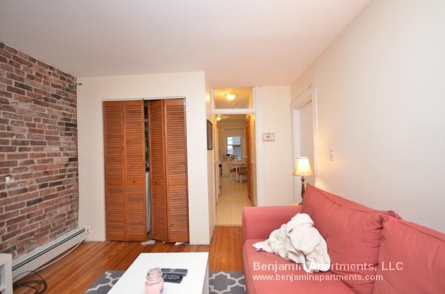 Photo - 48 Garden St Unit 3