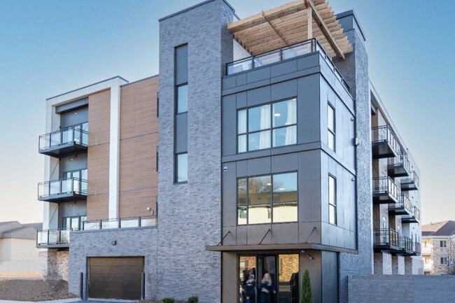 Photo - SIX65 Brookfield Apartments