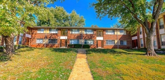 Renovated 1Bed/1Bath in Florissant! - Renovated 1Bed/1Bath in Florissant! Unit 185 Reeb Lane Apt 1