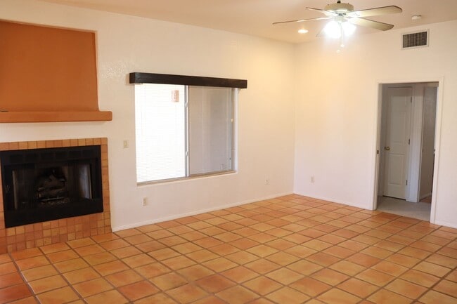 Photo - Santa Fe Style Home