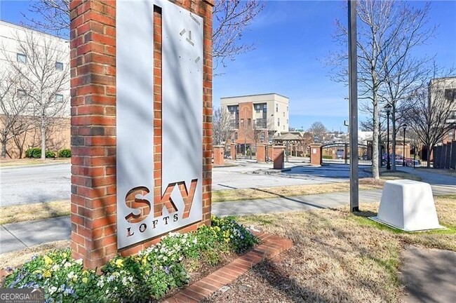 Photo - 898 Oak St SW Rental