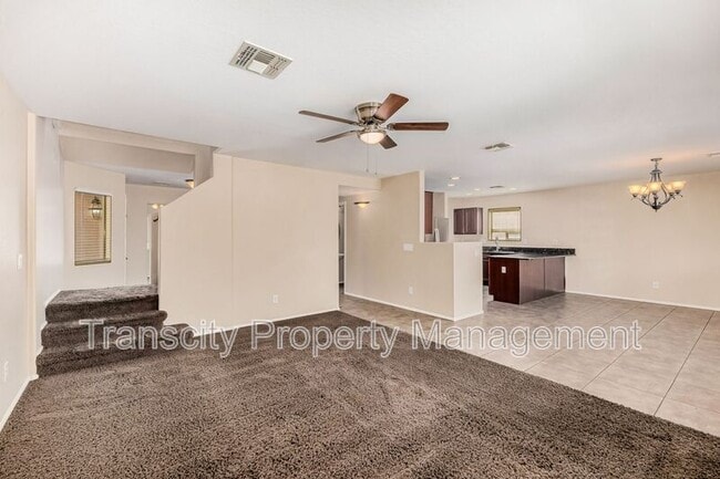 Photo - 40010 W Thornberry Ln