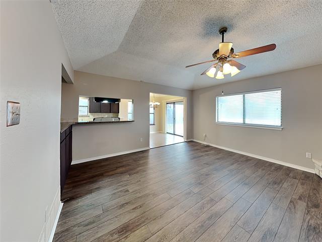 Photo - 445 Hillside Dr