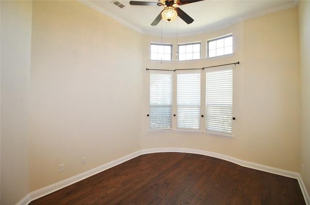 Photo - 1713 Fair Oaks Ln