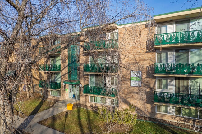 Photo - Sunalta Place