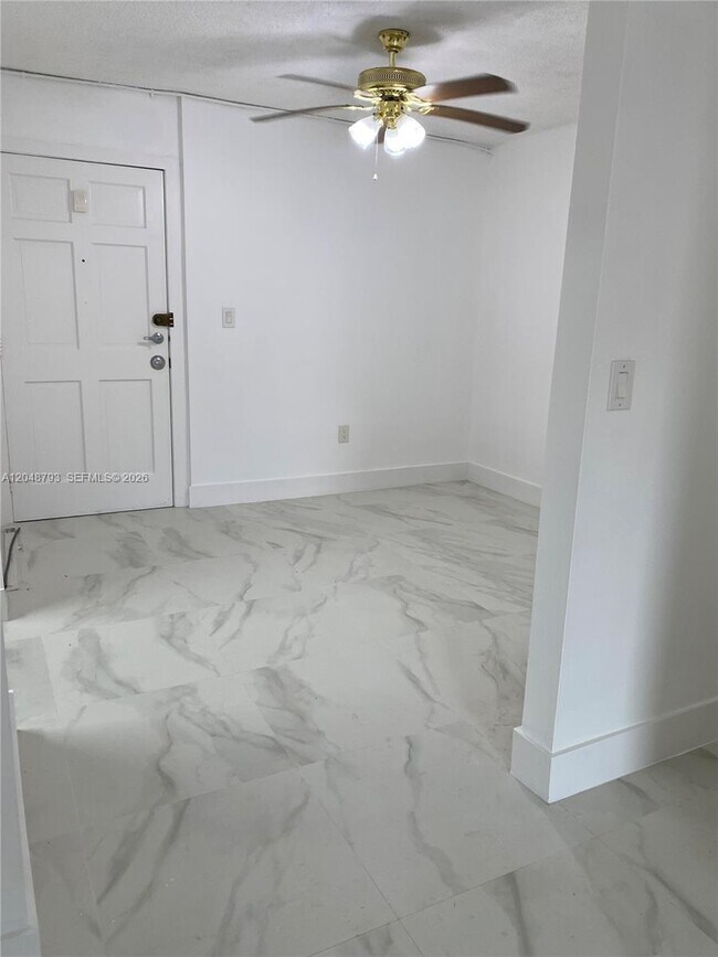 6190 W 19th Ave Unit 206