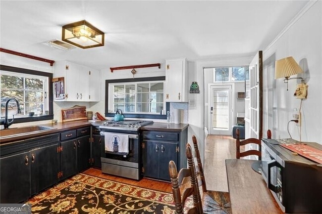 Photo - 3671 Bishop Dr