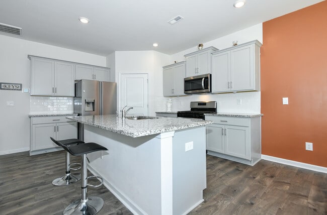 Photo - 4716 Reedy Creek Farm Cir