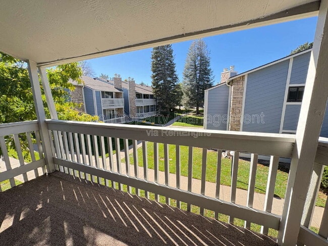 Photo - 8335 E Fairmount Dr Unidad 8206