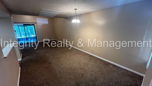 Photo - 8542 Colony Pine Cir W