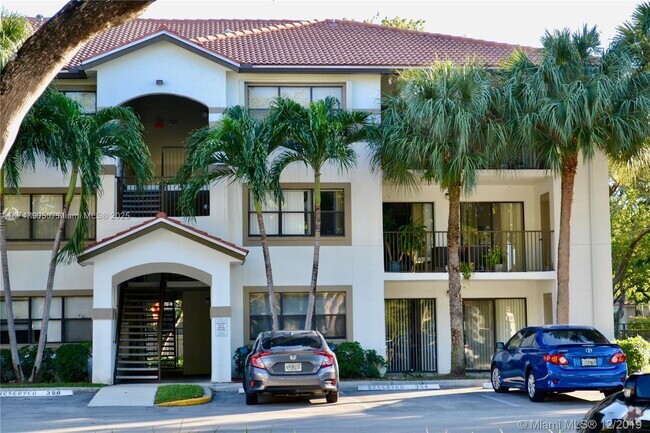 Building Photo - 620 S Park Rd Unit 27-2 Rental