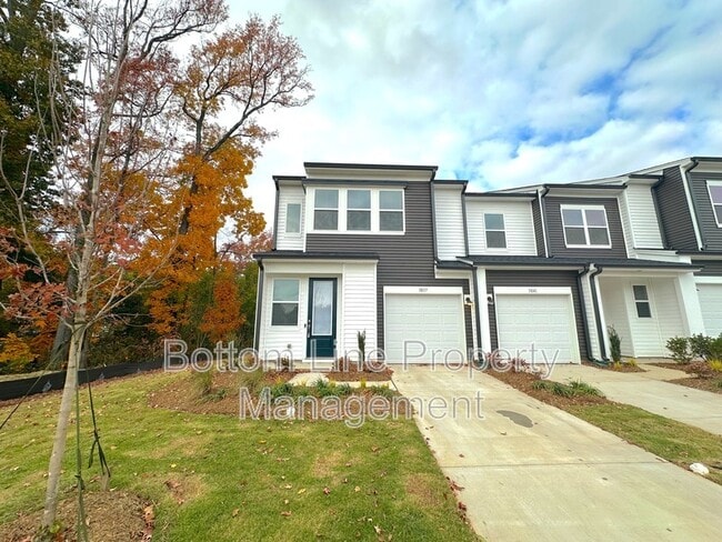 Building Photo - 3037 Hutton Gdns Ln