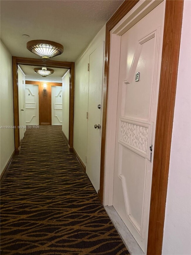 Photo - 18181 NE 31st Ct Unit 1405