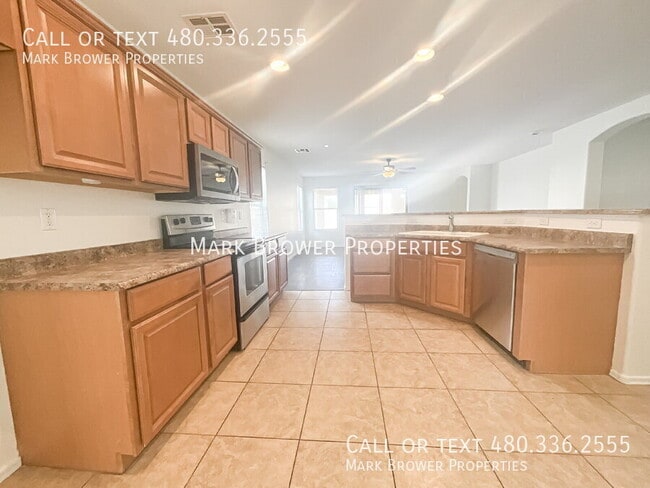 Photo - 1492 E Leaf Rd