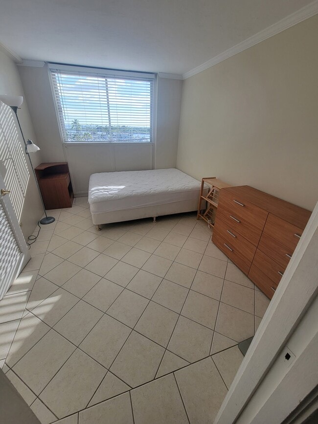 Photo - 1676 Ala Moana Blvd Unit 607