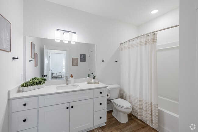 The Hogan 2BR, 2BA - 1,265SF - Second Bathroom